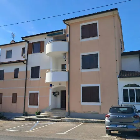 Apartman Apartment Premantura