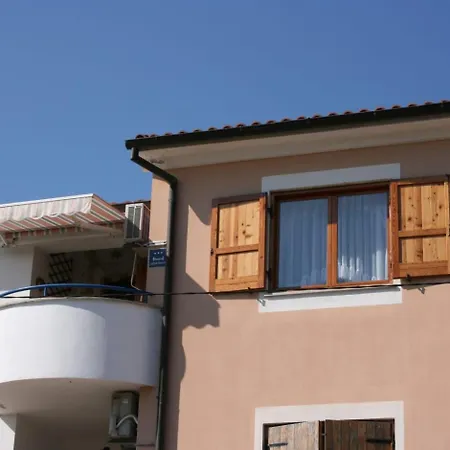 Apartment Premantura * Premantura